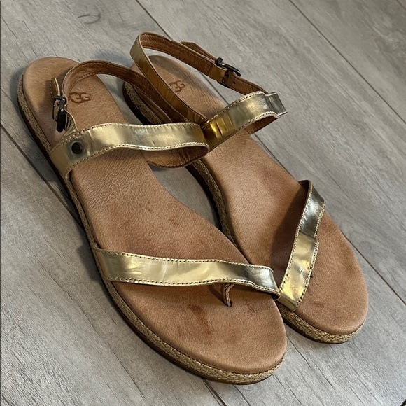 UGG Shoes - UGG Metallic Gold Leather Sandals, Size 8.5